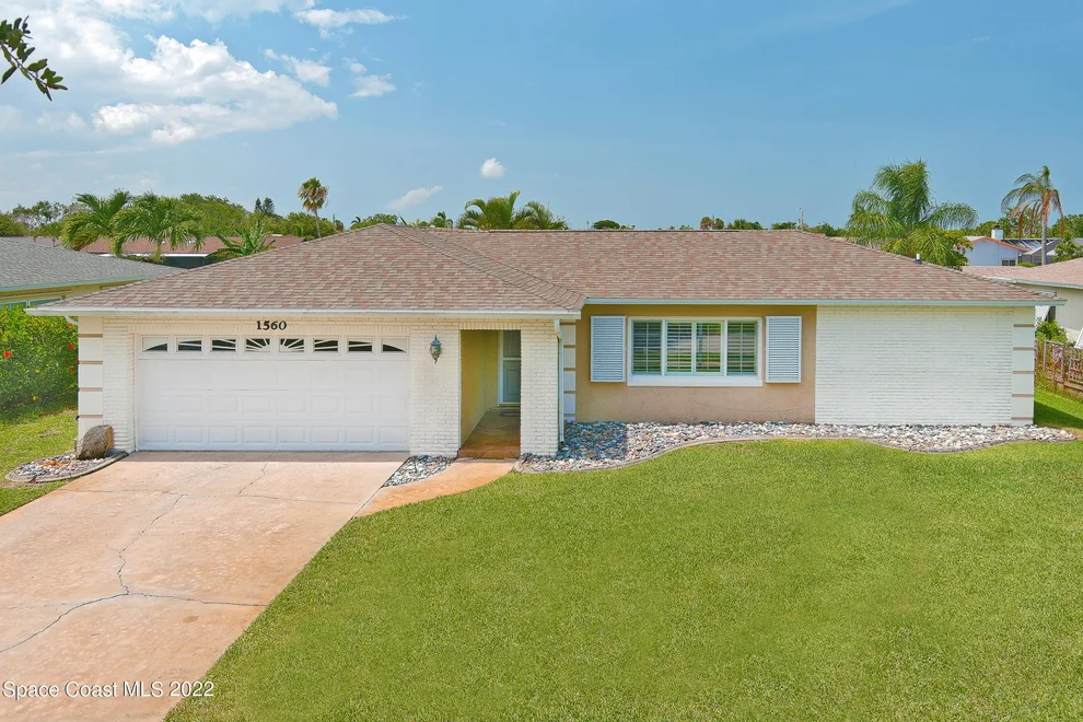 Unit for sale at 1560 W Riviera Drive, Merritt Island, FL 32952