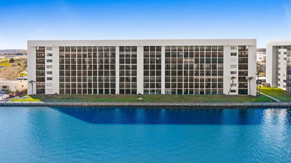 Unit for sale at 300 S Sykes Creek Parkway, Merritt Island, FL 32952