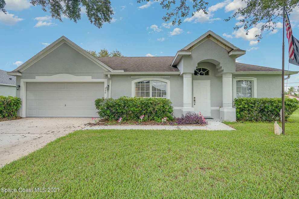 Unit for sale at 290 Bordeaux Avenue NE, Palm Bay, FL 32907