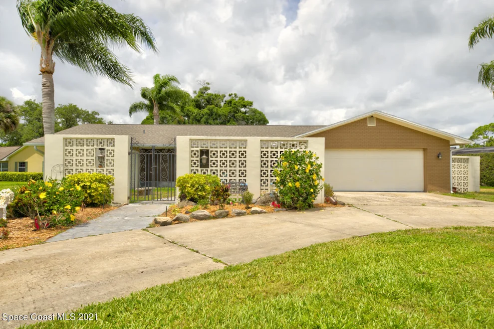 Unit for sale at 3100 Saunders Place, Titusville, FL 32780