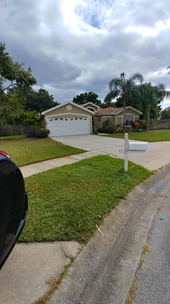 Unit for sale at 654 Murset Avenue SE, Palm Bay, FL 32909