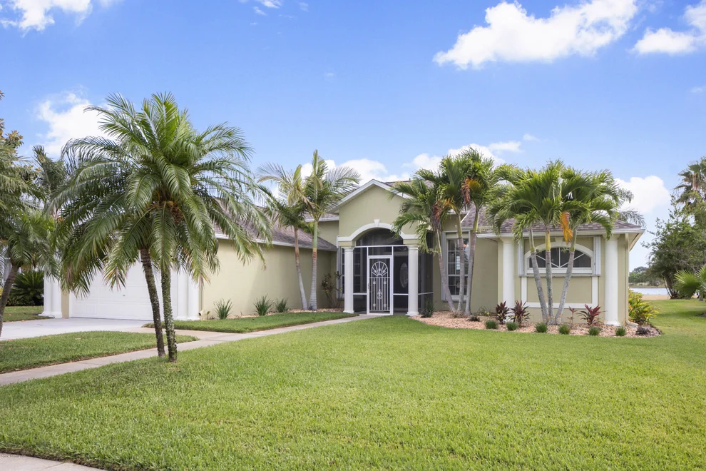 Unit for sale at 2543 Canterbury Circle, Rockledge, FL 32955