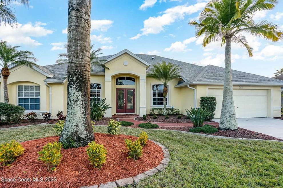 Unit for sale at 953 Fostoria Drive, Melbourne, FL 32940
