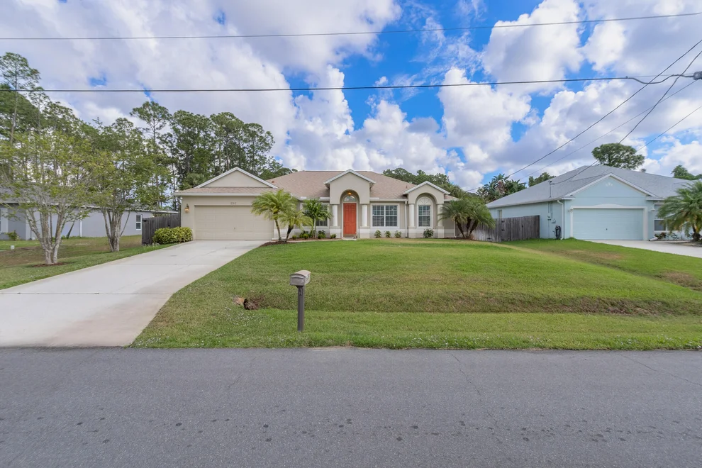Unit for sale at 535 Jewell Street SE, Palm Bay, FL 32909