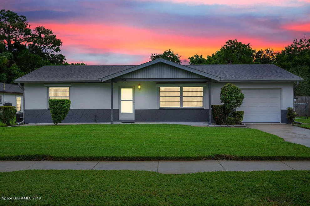 Unit for sale at 261 E Haven Drive E, West Melbourne, FL 32904