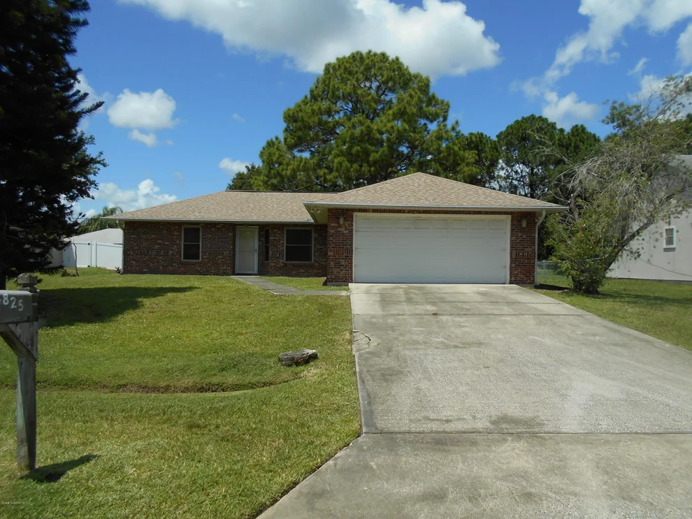 Unit for sale at 825 Seven Gables Circle SE, Palm Bay, FL 32909