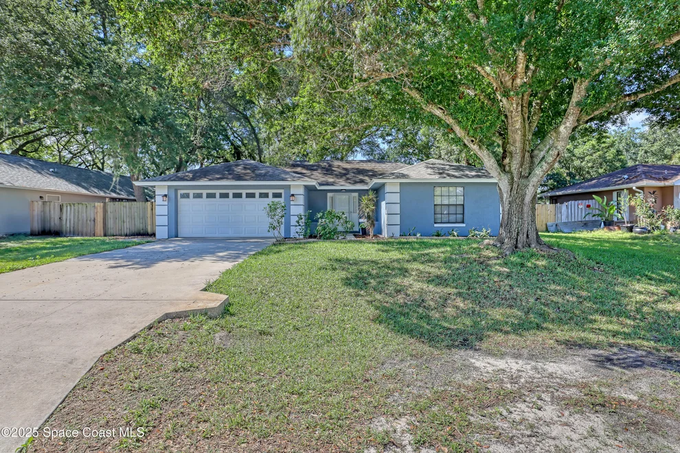 Unit for sale at 690 Koutnik Road SE, Palm Bay, FL 32909