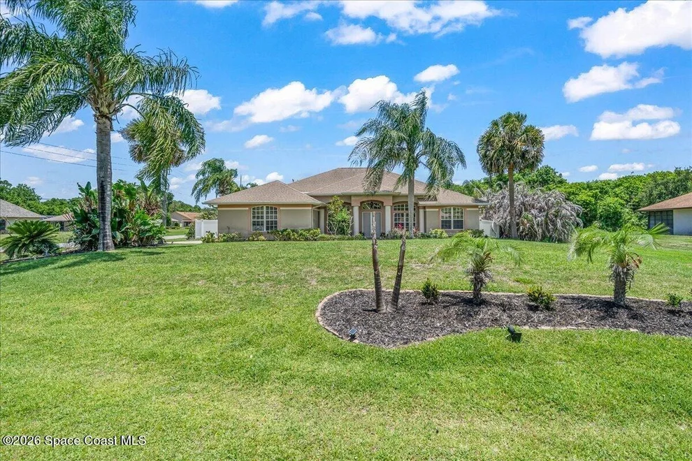 Unit for sale at 3685 Shady Run Road, Melbourne, FL 32934