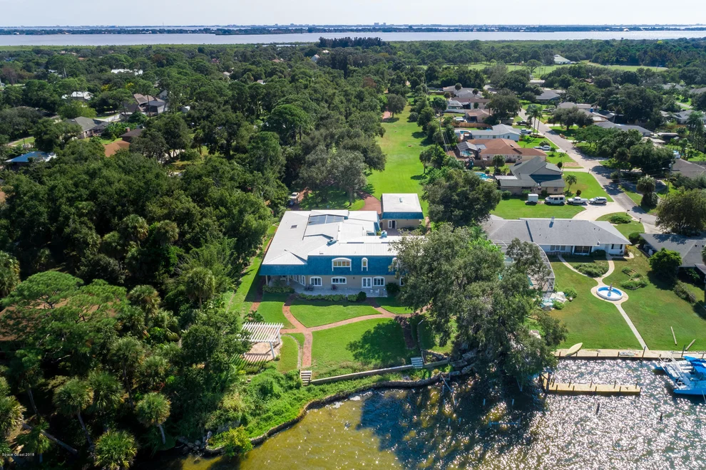 Unit for sale at 1725 S Tropical Trail S, Merritt Island, FL 32952
