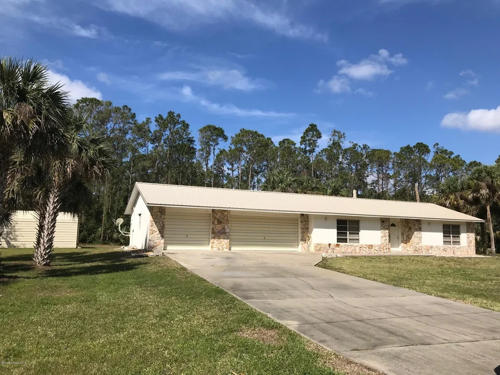 Unit for sale at 2985 Mourning Dove Way, Titusville, FL 32780