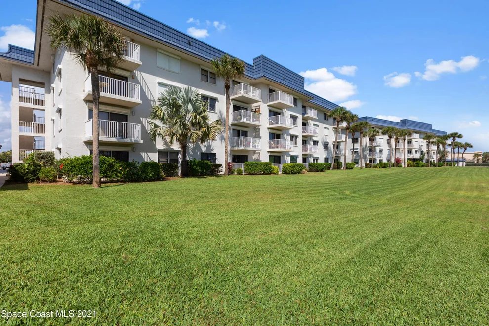 Unit for sale at 2160 N Highway A1a, Indialantic, FL 32903