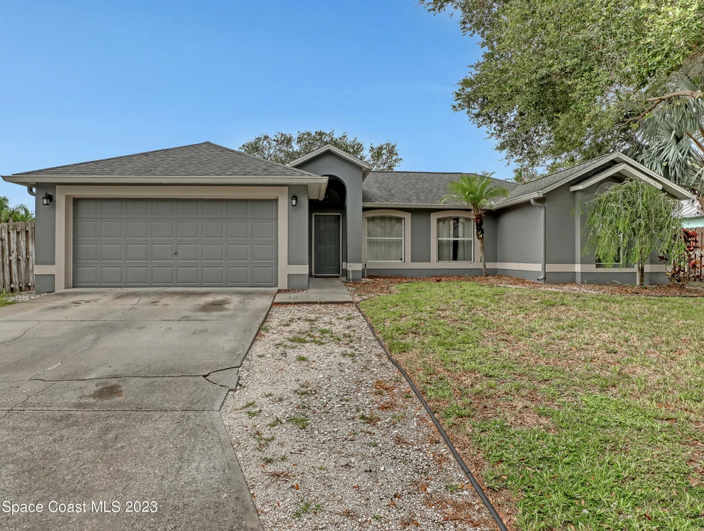 Unit for sale at 2305 Shady Oak Road, Melbourne, FL 32935