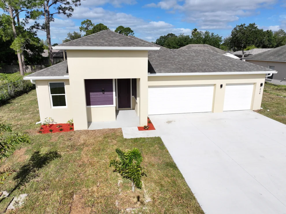 Unit for sale at 434 Borraclough Avenue, Palm Bay, FL 32907