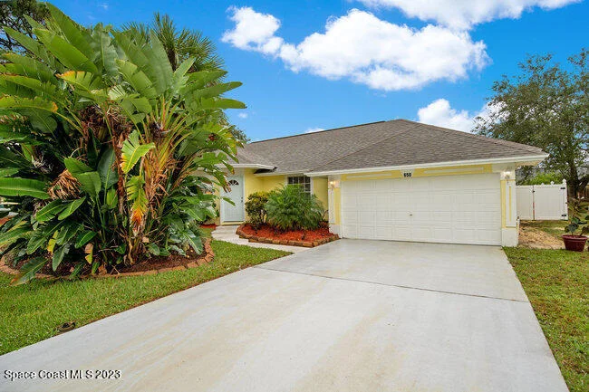 Unit for sale at 650 Seaport Terrace SE, Palm Bay, FL 32909