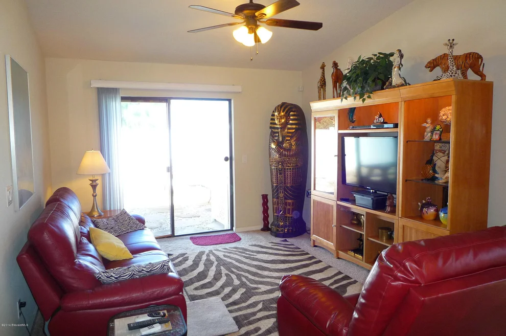 Unit for sale at 910 Luminary Circle, Melbourne, FL 32901
