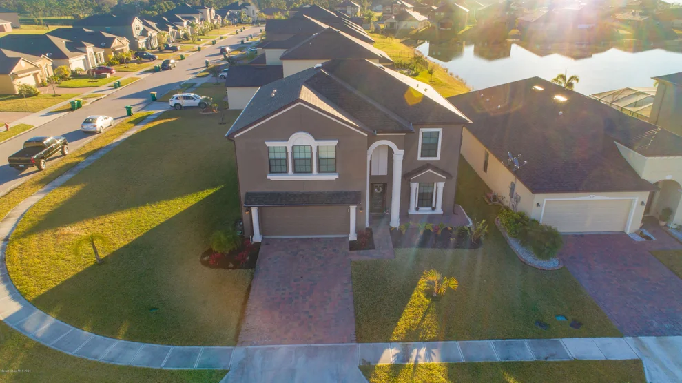 Unit for sale at 659 Fiddleleaf Circle, West Melbourne, FL 32904
