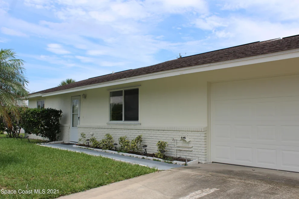 Unit for sale at 125 Ocean Breeze Circle, Indialantic, FL 32903