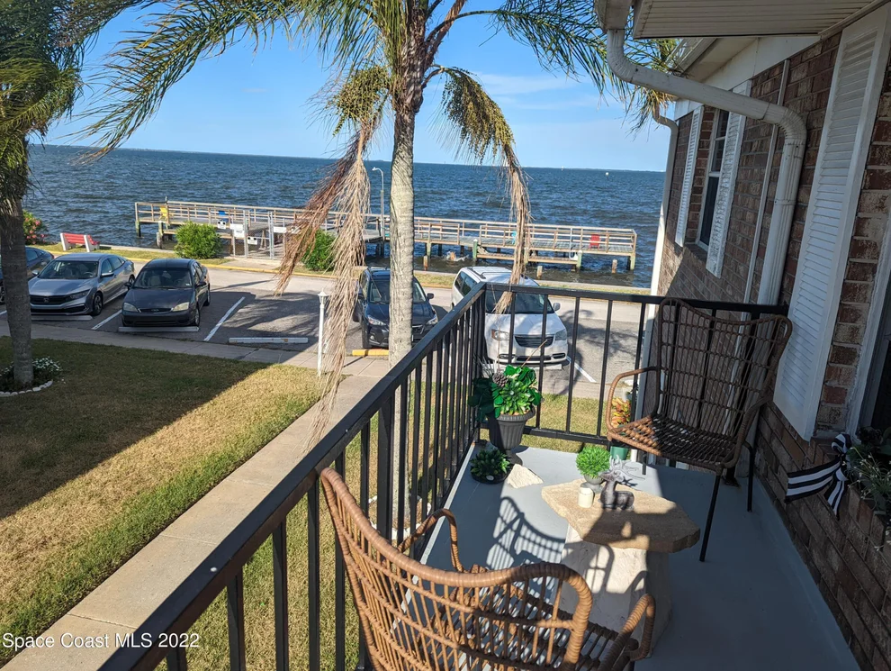 Unit for sale at 190 E Olmstead Drive, Titusville, FL 32780