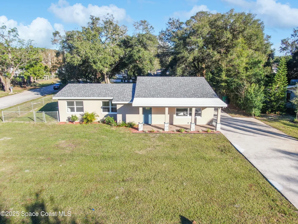 Unit for sale at 2529 Pine Avenue, Mims, FL 32754