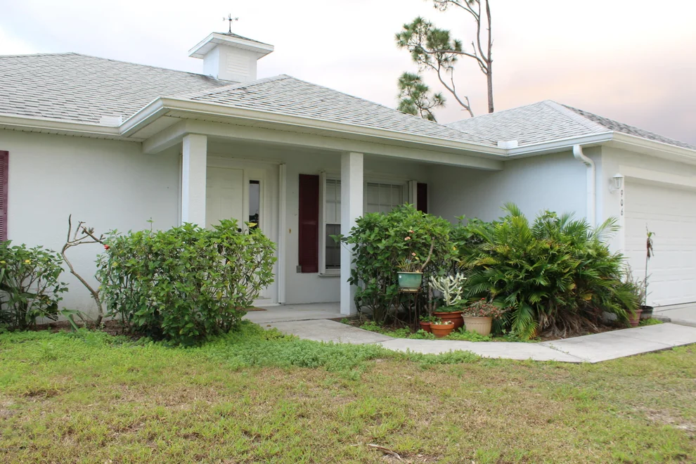 Unit for sale at 906 Weslaco Street SE, Palm Bay, FL 32909