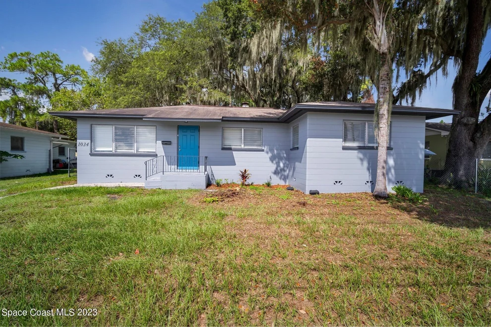 Unit for sale at 1304 Foxboro Drive, Brandon, FL 33510