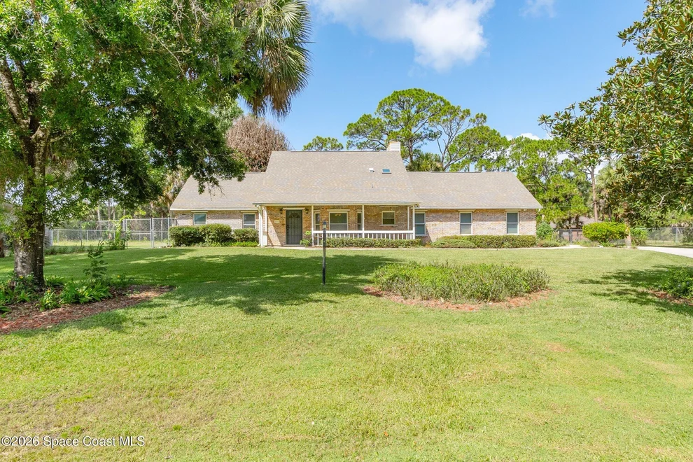 Unit for sale at 898 Havelock Avenue SW, Palm Bay, FL 32908