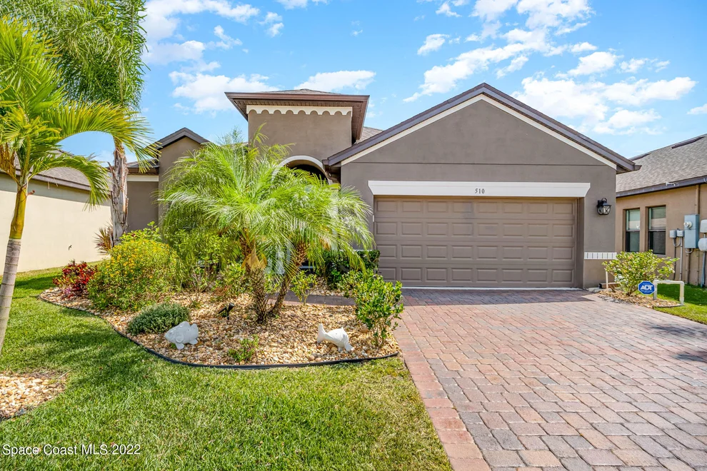 Unit for sale at 510 Fiddleleaf Circle, West Melbourne, FL 32904