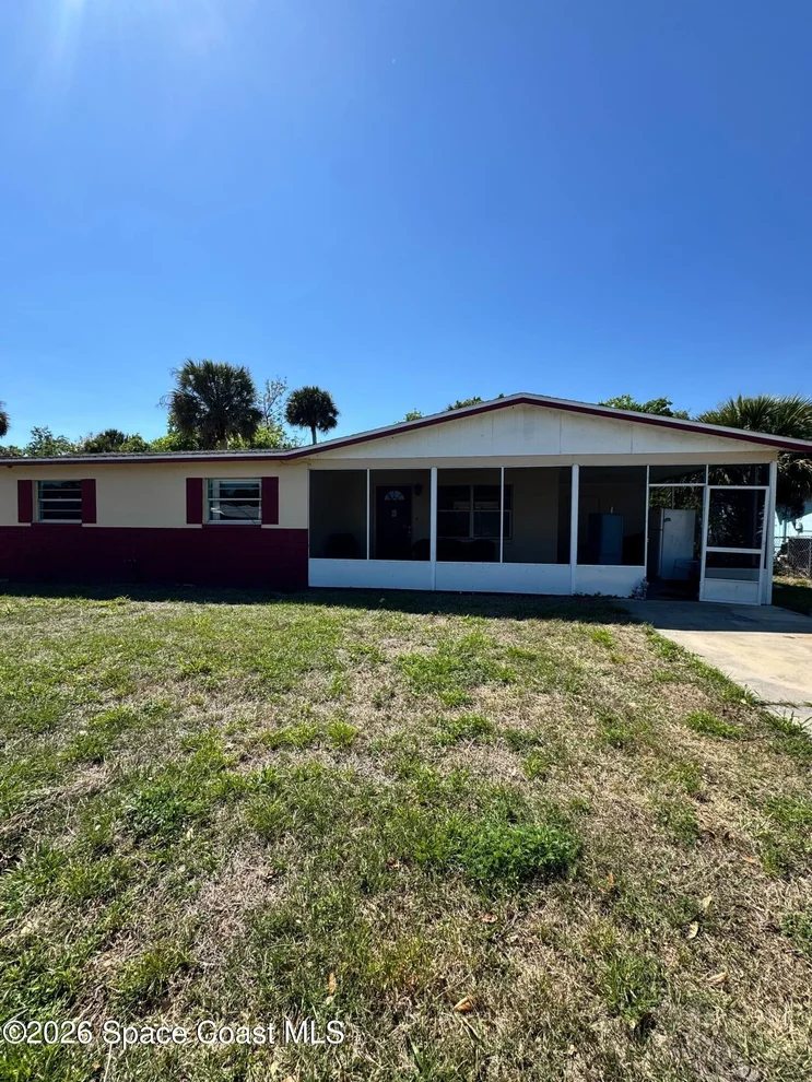 Unit for sale at 305 Cherry Laurel Avenue, Cocoa, FL 32926