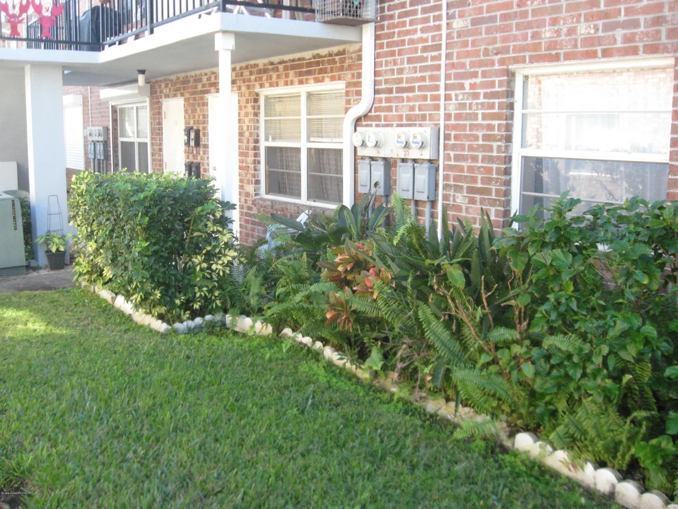 Unit for sale at 190 E Olmstead Drive, Titusville, FL 32780