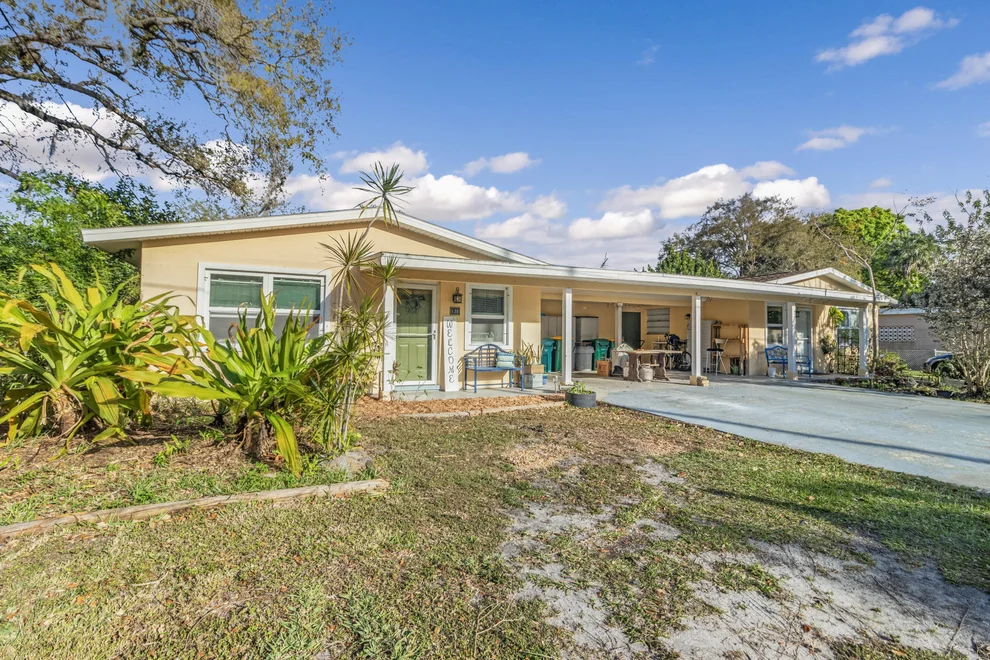 Unit for sale at 136 NW Shannon Avenue, West Melbourne, FL 32904