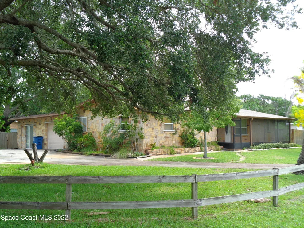 Unit for sale at 853 Knecht Road NE, Palm Bay, FL 32905
