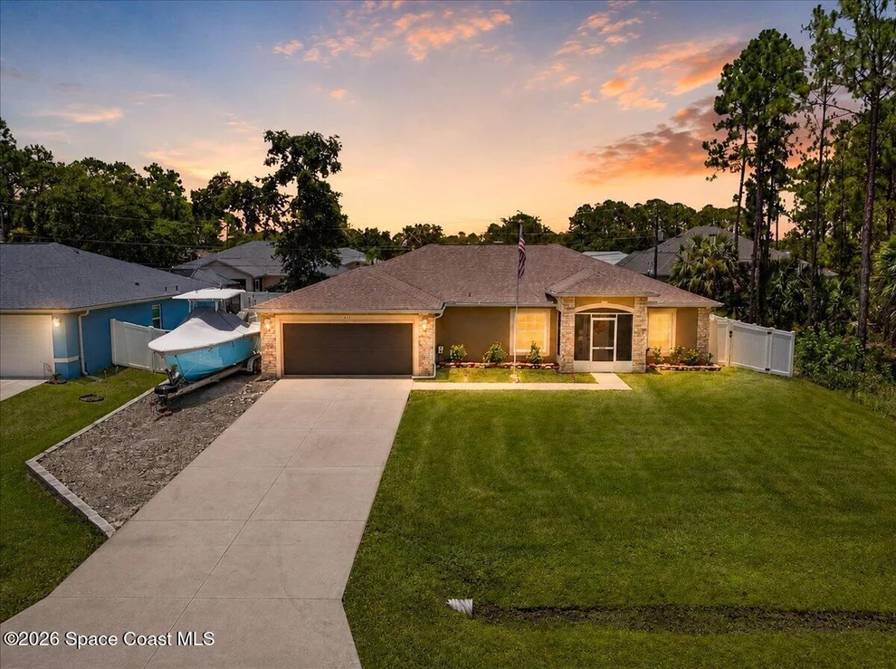 Unit for sale at 427 Hammond Street SW, Palm Bay, FL 32908