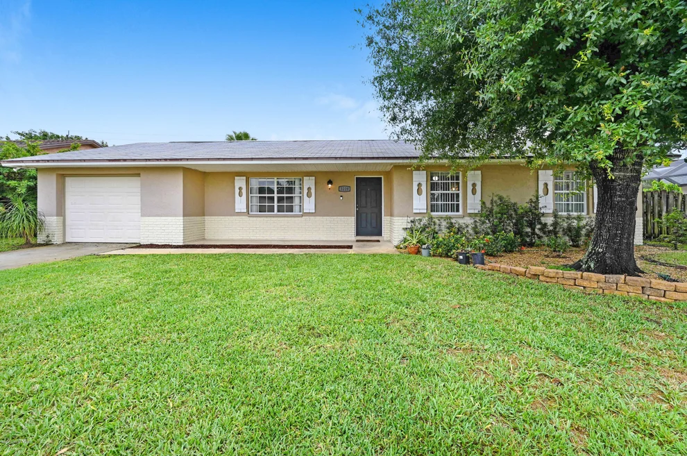 Unit for sale at 3229 Marshall Drive, Melbourne, FL 32901