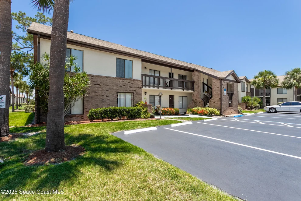 Unit for sale at 1515 Huntington Lane, Rockledge, FL 32955