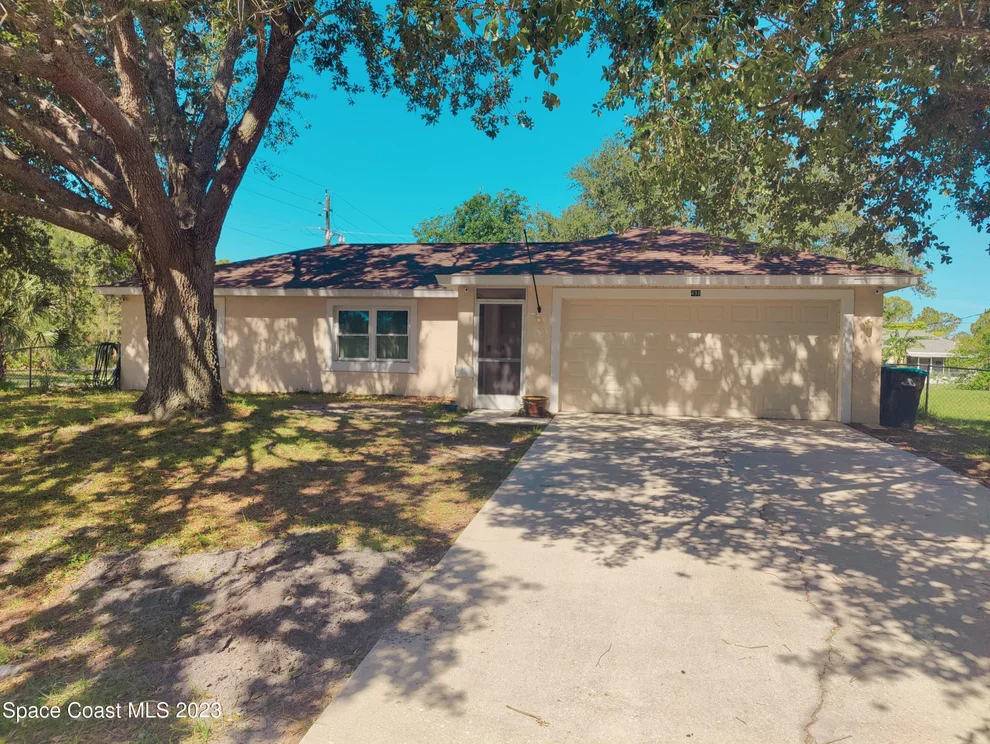 Unit for sale at 498 Wells Avenue SW, Palm Bay, FL 32908
