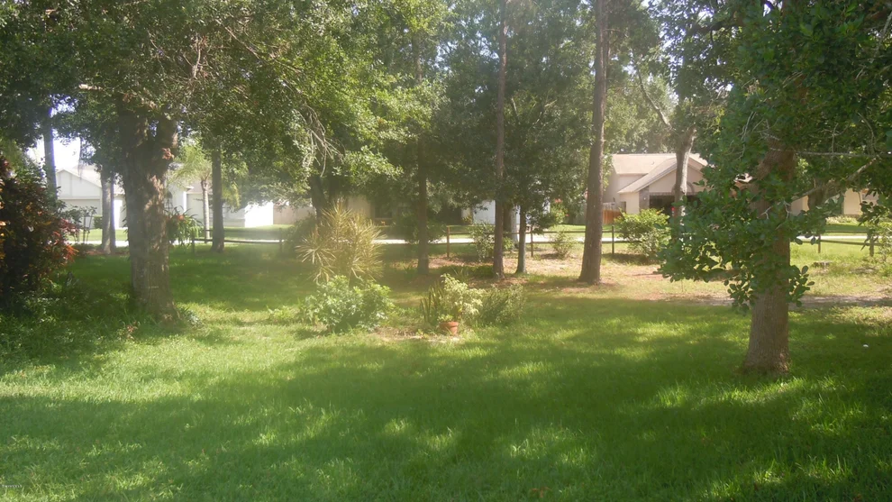 Unit for sale at 925 Yorktowne Drive, Rockledge, FL 32955