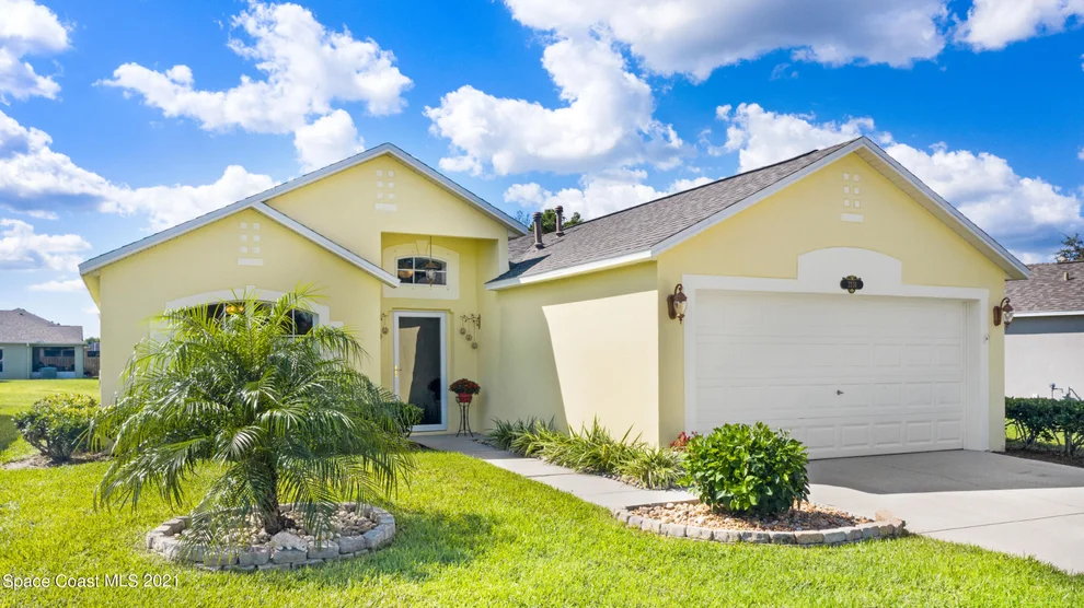 Unit for sale at 2231 Spring Creek Circle NE, Palm Bay, FL 32905