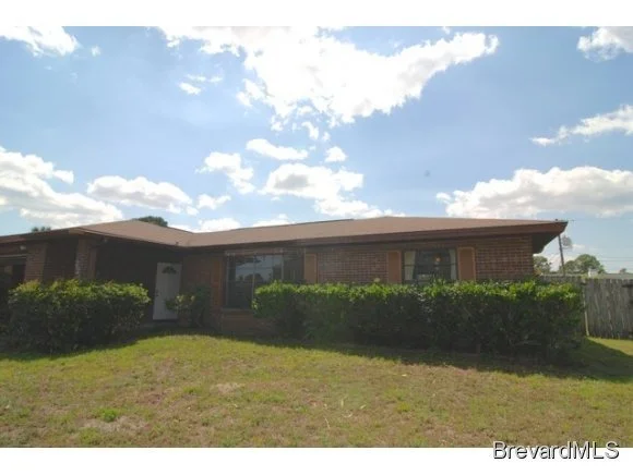 Unit for sale at 226 NW Umber, Palm Bay, FL 32907