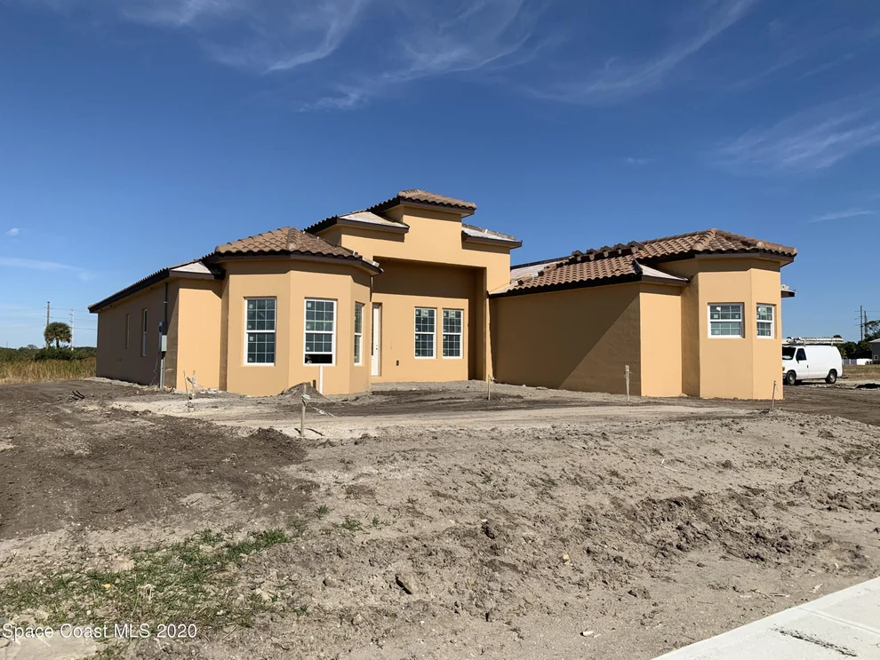 Unit for sale at 4030 Domain Court, Melbourne, FL 32934