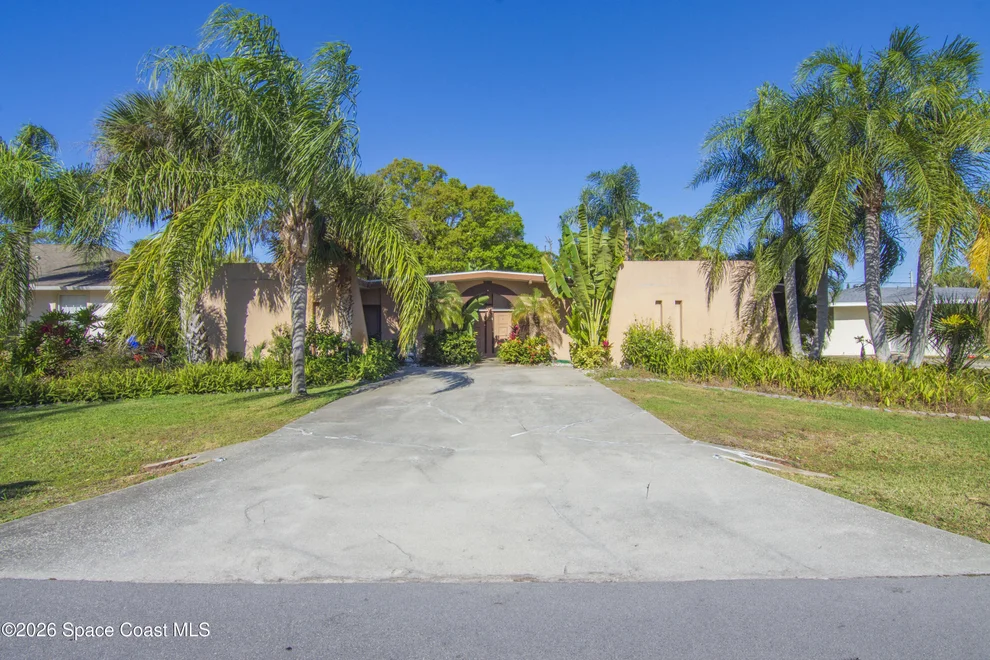 Unit for sale at 422 Del Monte Road, Sebastian, FL 32958