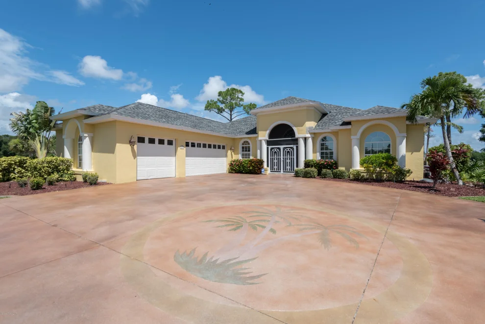 Unit for sale at 5131 Heyman Point Lane, Merritt Island, FL 32953