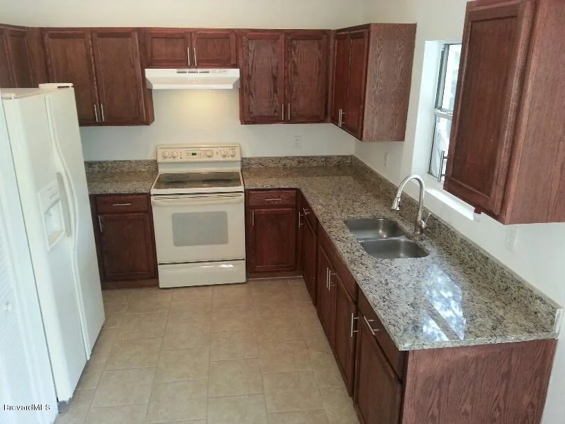 Unit for sale at 1450 SW Schmitt Avenue, Palm Bay, FL 32908