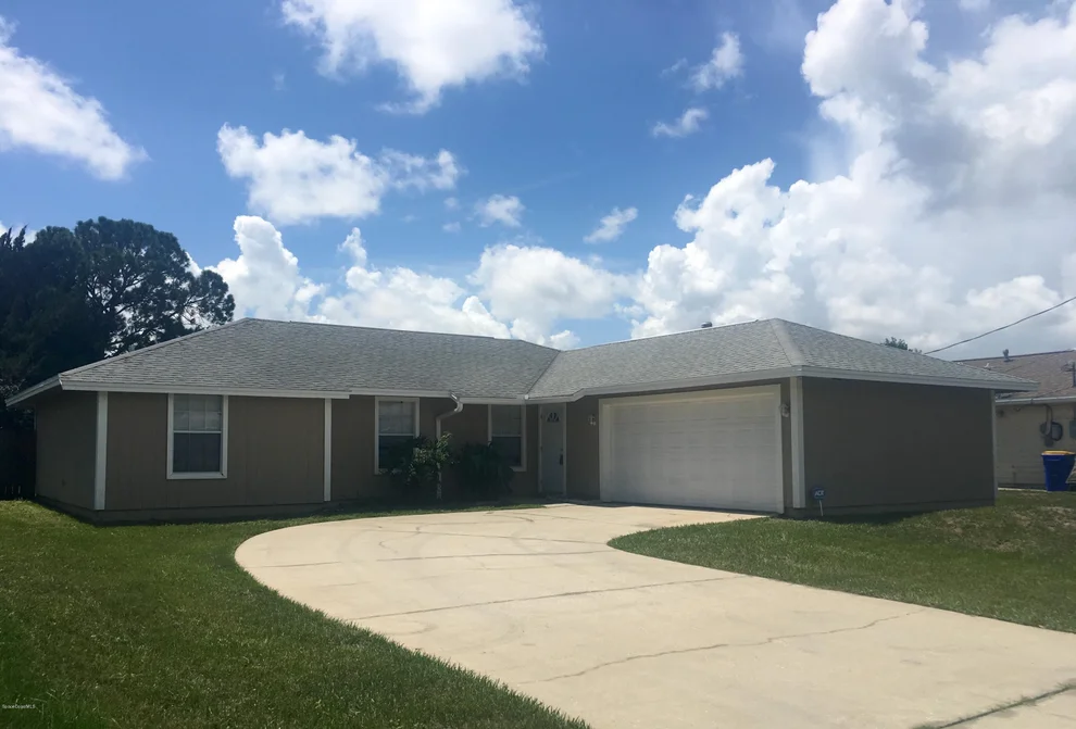Unit for sale at 1103 Woodsmere Parkway, Rockledge, FL 32955