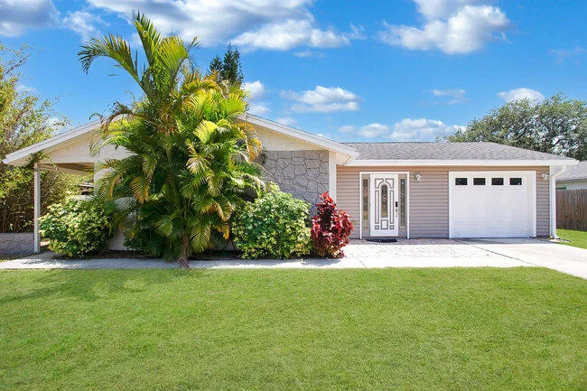 Unit for sale at 2879 Lancaster Road, Melbourne, FL 32935