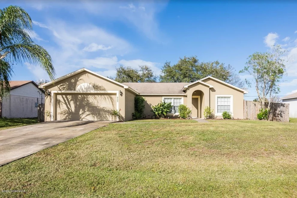 Unit for sale at 933 Banks Street NW, Palm Bay, FL 32907