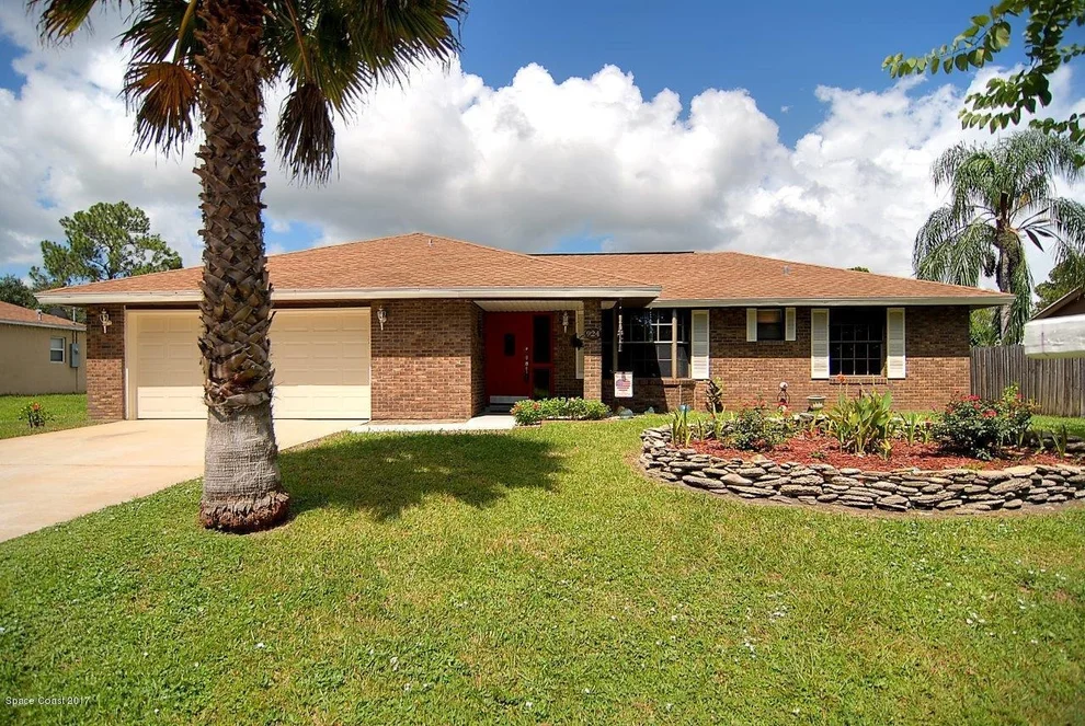 Unit for sale at 924 SE Mermaid Avenue SE, Palm Bay, FL 32909