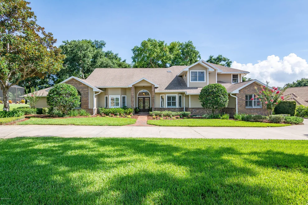 Unit for sale at 3860 Oakhill Drive, Titusville, FL 32780
