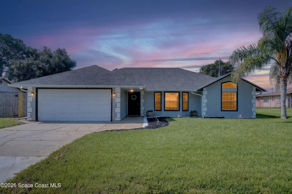 Unit for sale at 772 Americana Boulevard NE, Palm Bay, FL 32907