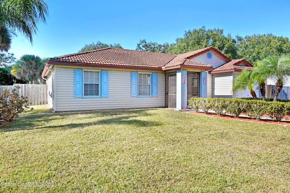 Unit for sale at 566 Balue Lane SE, Palm Bay, FL 32909