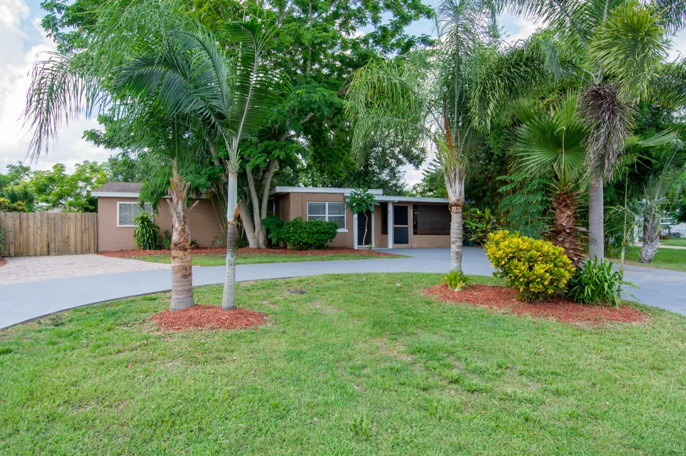 Unit for sale at 3249 SW Elizabeth Street, West Melbourne, FL 32904